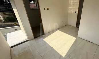 Imagem 3: Casa Geminada à venda, 3 quartos, 1 suíte, 2 vagas, Santa Amélia - Belo Horizonte/MG