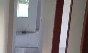 Imagem 5: Casa em rua pública