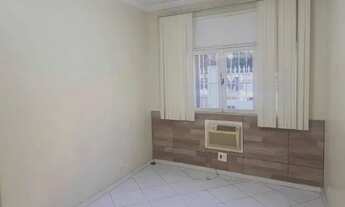 Imagem 2: Casa para aluguel possui 75 metros quadrados com 3 quartos em Centro - Macaé - RJ