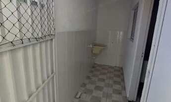 Imagem 2: Casa para aluguel tem 35 metros quadrados com 1 quarto em Jardim Oliveiras - Taboão da Ser