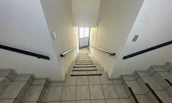 Imagem 5: Alugo Galpão com 4 Salas - Avenida Juscelino Kubitscheck - Jardim Presidente