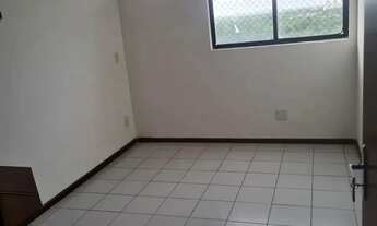 Imagem 6: Imóvel para aluguel e venda possui 91 metros quadrados com 4 quartos