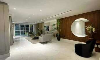 Imagem 3: Onde a Sofisticação encontra o Horizonte: Cobertura Duplex na Mansão Edith Piaf