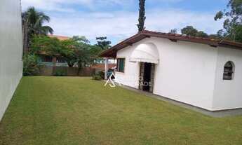 Imagem 3: Oportunidade Única em Massaguaçu: Casa Espaçosa com Conforto e Lazer!