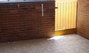 Imagem 14: Sobrado, quarto e sala com terraço gigante na Aritiba Realengo