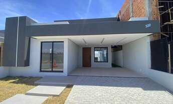 Imagem: Casa com piscina no Condomínio Padang