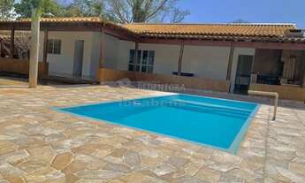 Imagem 5: Rancho à Venda - 3 Quartos, 2 Banheiros, Área Gourmet e Piscina!