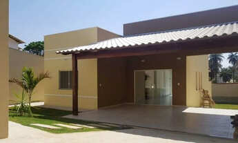 Imagem: Casa com 3 Quartos à Venda, excelente