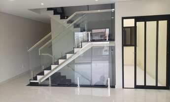 Imagem 4: SOBRADO LINDO E NOVO 201m² em SBC no Jardim Valdibia