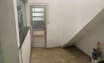 Imagem 7: Sobrado comercial ao lado da Praça Silvio Romero, Metrô Tatuapé