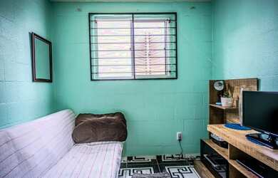 Imagem 4: Apartamento com 2 dormitórios à venda, 38 m² por R$ 107.000,00 - Rubem Berta - Porto Alegr