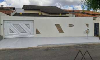 Imagem: Casa com 3 quartos - Bairro Setor Faiçalville