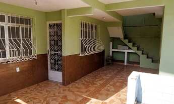 Imagem: Aluga-se Casa com 2 dormitórios, 1 Banheiro