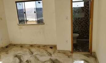 Imagem 6: Casa no bairro Jardim dos Alfineiros. 03 quartos e 03 banheiros