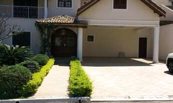 Imagem 3: Casa de condomínio para aluguel possui 650 metros quadrados com 4 quartos