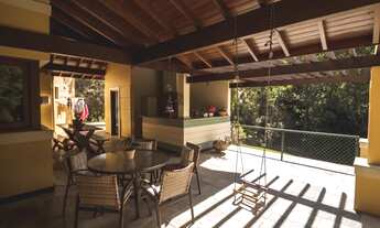 Imagem 3: Casa em condomínio à venda na Região do Gramado, condomínio desejado, oportunidade