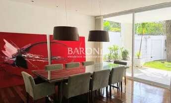 Imagem 6: Casa no Jardim América, com projeto assinado, descolada, iluminação natural, em localizaçã