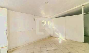 Imagem 4: Casa para Aluguel - Bandeirantes, 2 Quartos, 120 m2