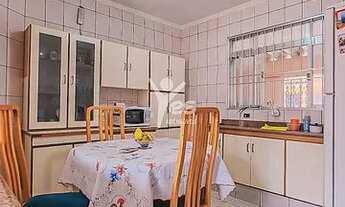 Imagem 7: Cód.: 12765 - Sobrado com piscina, churrasqueira, e salão de festas, 03 dormitórios e 02 g