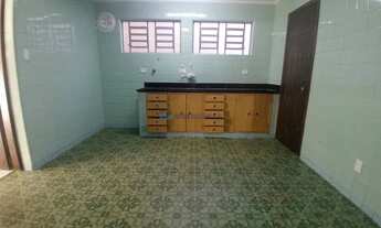 Imagem 7: Sobrado com 03 Dormitórios e 02 vagas de garagem !