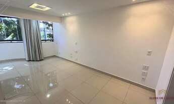 Imagem 5: Amplo apartamento reformado, composto de Sala de estar para 03 ambientes