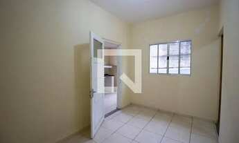 Imagem 4: Casa à Venda - Itaquera, 1 Quarto, 35 m2