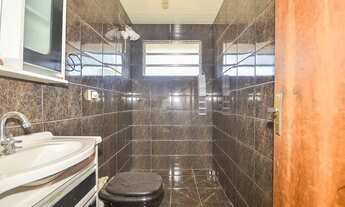 Imagem 9: Sobrado Residencial para Venda no Novo Mundo em Curitiba, 243.2 m²