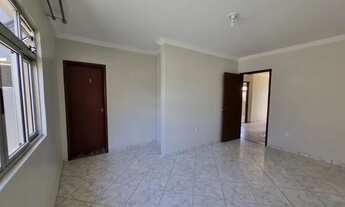 Imagem 2: ATENÇÃO! URGENTE! Sobrado de 340M²! QN 7! Ac.Financiamento! Renda R$ 4500/MÊS! Confira!