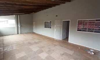 Imagem 5: QD 604 RECANTO DAS EMAS CASA DE 3 QUARTOS ,1 SUITE, TODA NA LAJE A/C FINANCIAR R$ 300.000