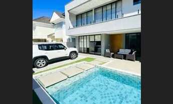 Imagem: Casa em condomínio no Recreio mobiliada