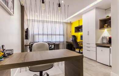 Imagem 2: Sala comercia Mobilibiada no Centro de Curitiba