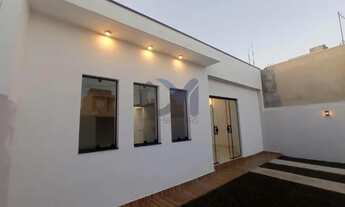 Imagem 2: Casa para Venda em Itu, Jardim Santa Rosa, 1 dormitório, 1 banheiro, 4 vagas