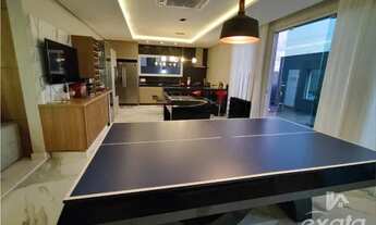 Imagem 6: Casa de condomínio sobrado para venda tem 370 metros quadrados com 4 quartos