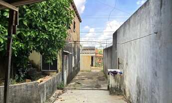 Imagem 2: Ponto comercial e casa