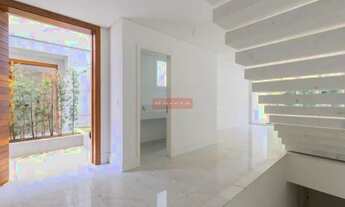 Imagem 7: CASA EM CONDOMÍNIO FECHADO NA GRANAJA JULIETA COM 4 DORMITÓRIOS, 4 SUÍTES e 5 VAGAS DE GAR