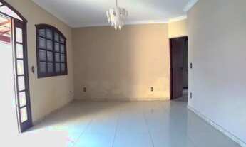 Imagem 4: Casa com 5 dormitórios para alugar em Contagem