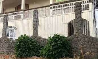 Imagem 5: Alugo sobrado Casa com 4 dormitórios