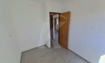 Imagem 6: Casa em condomínio com 2 quartos, sala cozinha, banheiro, 1 vaga de garagem