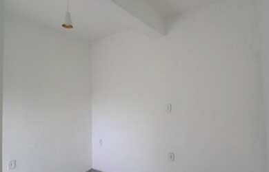 Imagem 6: Sobrado - Quarto, cozinha, banheiro e área de serviço. Vila Tiradentes Wapp