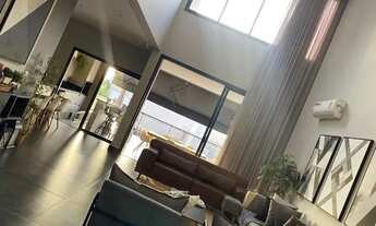 Imagem 6: Sobrado 260 m² - R$ 1.550,000,00 (venda) ou R$ 8500,00 (aluguel) - San Marco-Ilha Liesina