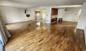 Imagem 3: Apartamento amplo, com planta maravilhosa, 4 dormitórios sendo 2 suítes e 3 vagas a poucos