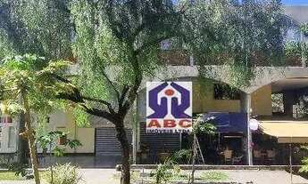 Imagem: Asa Norte - Quadra 402 - Kit ampla com armários