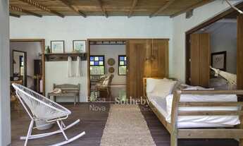 Imagem 6: Casa integrada ao verde próxima do Centro Histórico de Trancoso