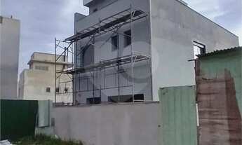 Imagem 2: Sobrado para venda com 160 metros quadrados com 3 quartos em Santa Cândida - Curitiba - PR