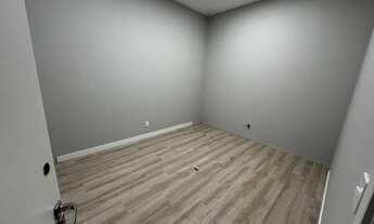 Imagem 10: ALUGA-SE Sala Comercial com 282 m² na QUADRA MAR em Balneário Camboriú/SC