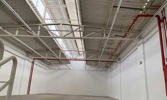 Imagem 4: Excelente loja/galpão para locação, bem localizada, espaçosa, pronta para uso, 2andares