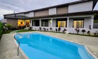 Imagem: Casa Térrea com 4 Suites, Piscina e 4 vagas