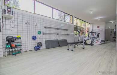 Imagem 3: Apartamento de 2 dormitórios vaga e infra DESOCUPADO