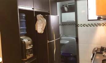 Imagem 5: ALUGO APARTAMENTO SEMI MOBILIADO EM CONDOMÍNIO FECHADO COM ACABAMENTO DE ALTO PADRÃO