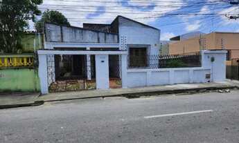 Imagem: Terreno / Casa a venda na região do Montese